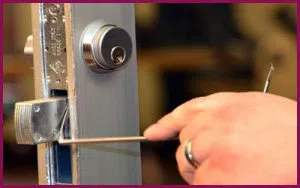 Bogota NJ Locksmith Store Bogota, NJ 201-268-7620 - 12-changing-locks